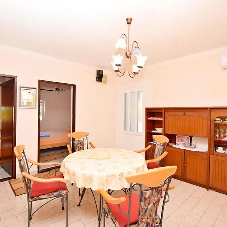 Apartament Ruza Privlaka (Zadar)